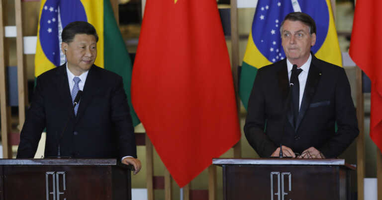 Insumos para CoronaVac chegarão ao Brasil ‘nos próximos dias’, diz Bolsonaro