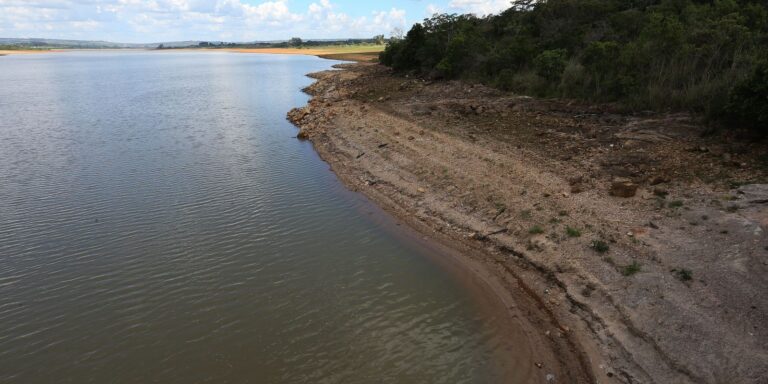 Nível de rios do país deve continuar baixo nesta semana