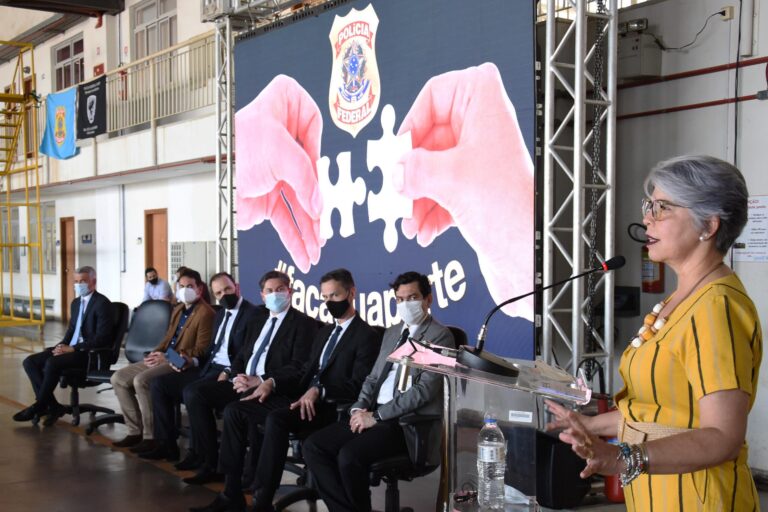 Polícia Federal promove palestras e atividades com a temática combate à corrupção em escolas públicas e particulares
