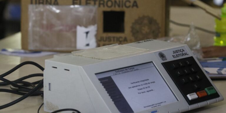 Paulistas vão às urnas hoje para eleger prefeitos em 13