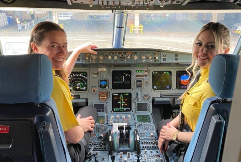Itapemirim realiza seu primeiro voo com tripulação só de mulheres