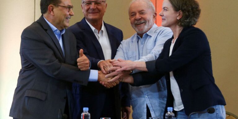 PSB indica Alckmin como vice para compor chapa com Lula nas eleições