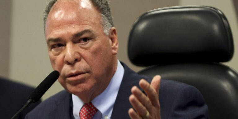 Bezerra apresenta na segunda proposta para compensar aumento do diesel