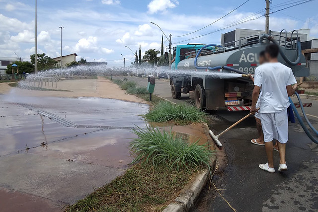 Limpeza e pintura renovam pracinhas do Jardim Botânico III