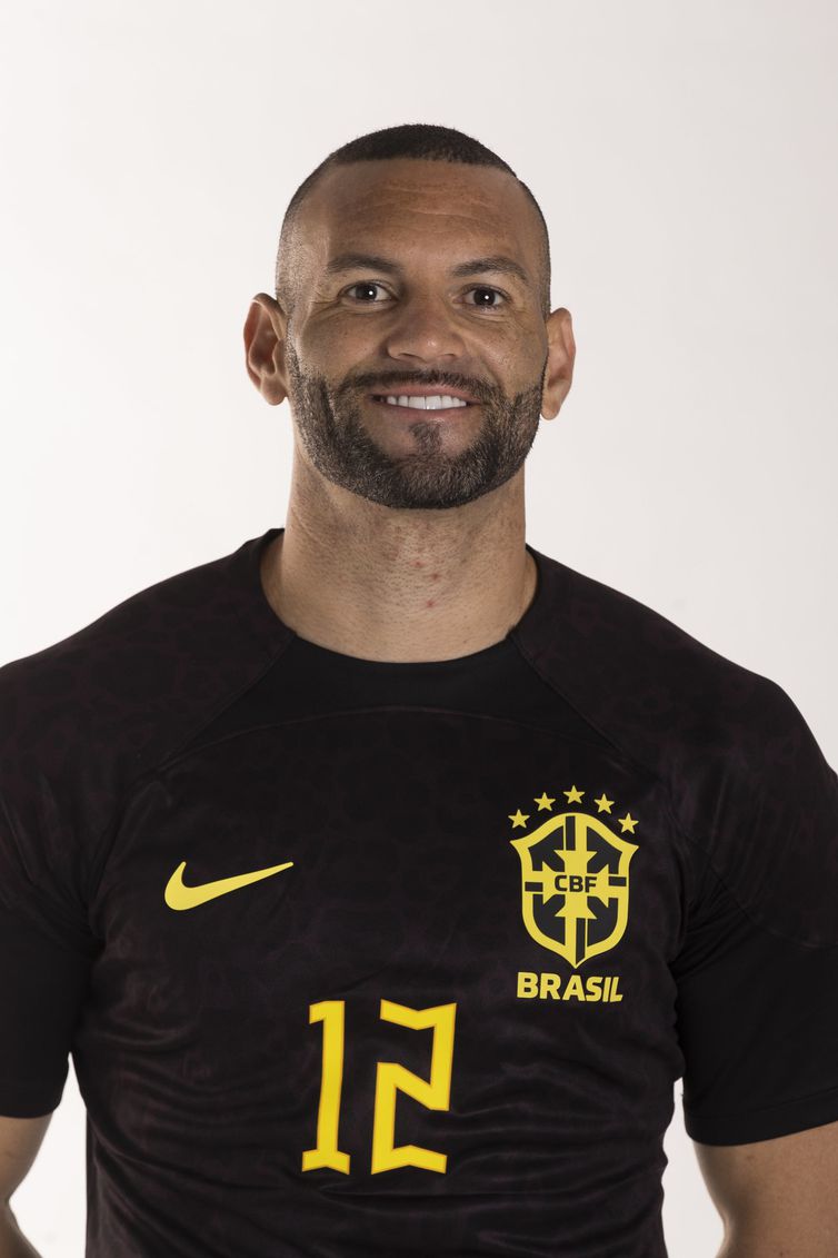 Weverton - goleiro -seleção - retrato