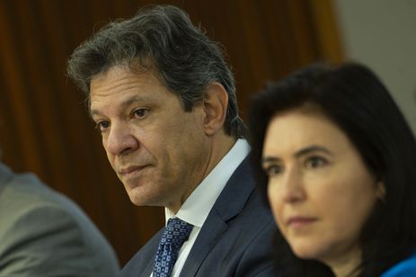Brasília (DF), 03/04/2023 - O ministro da Fazenda, Fernando Haddad, e a ministra do Planejamento, Simone Tebet, durante reunião de balanço de 100 dias de governo, no Palácio do Planalto.