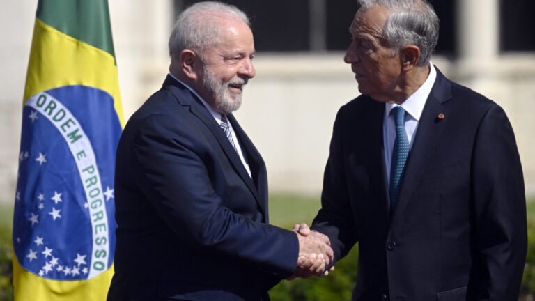 Brasil se reaproxima de Portugal depois de seis anos