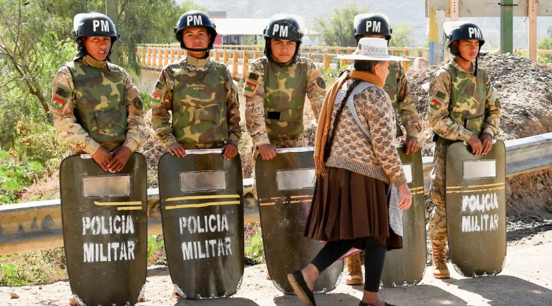 bolivia-reduz-bloqueios-apos-acordo-com-sindicato-e-estado-de-excecao--da21bb1121d445ce